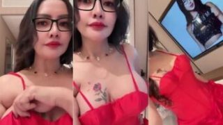 Bokep Indo Sisca Mellyana Pap Buat Kamu Versi Lingerie Merah