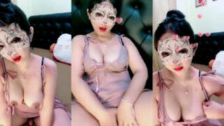 Bokep Indo Zaza Lagi Sange Buru Temenin Doi Ngocok Meki Dream